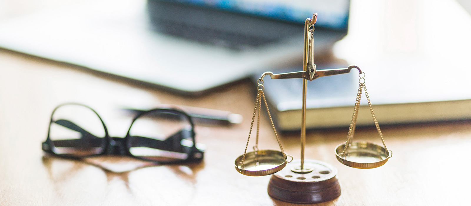 LEGAL OPERATIONS MANAGEMENT